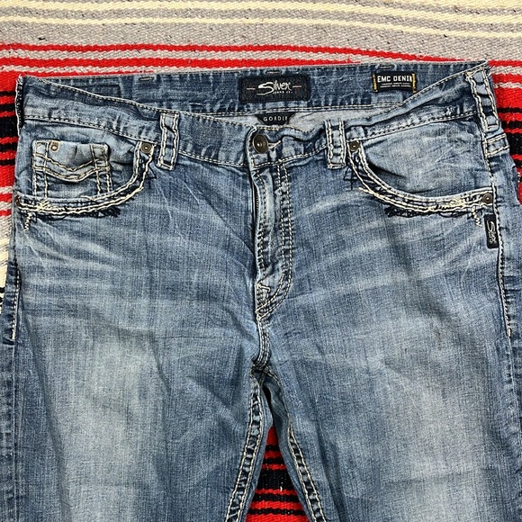 Silver Jeans Gordie Regular Fit | Size 36 - Picture 2 of 6